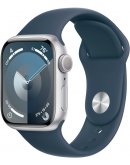 Apple Watch Series 9, 41 мм, корпус из алюминия серебристого цвета, спортивный ремешок цвета «грозовой синий», размер M/L